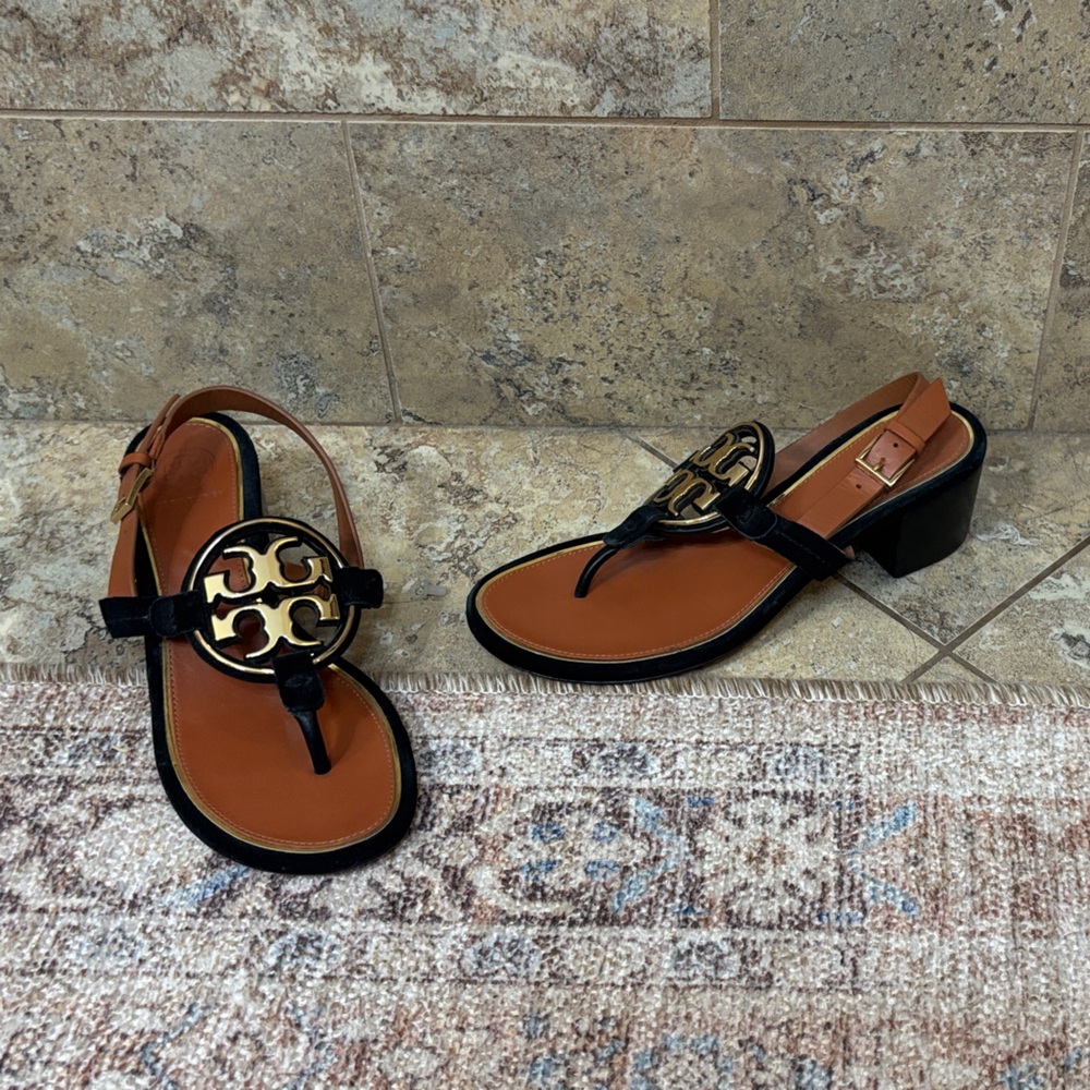 Tory Burch Black with gold emblem Sandals